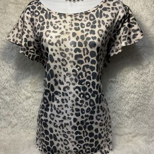 Leopard Print Ruffle Sleeve Top